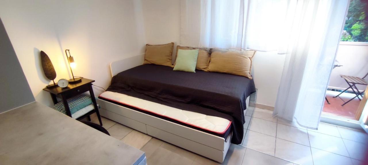 Michelet Studio Climatise Avec Balcon Et Parking Ferme Montpellier Exterior foto